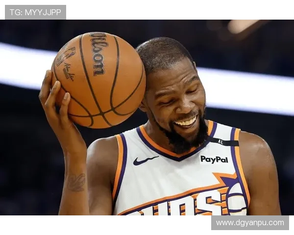 杜兰特纪录片登陆Netflix 23至24赛季跟拍延续至退役见证传奇一生